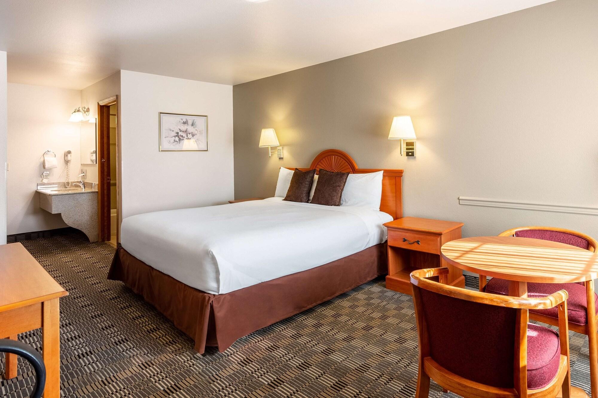 Americas Best Value Inn Burns Exteriér fotografie