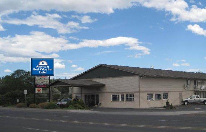 Americas Best Value Inn Burns Exteriér fotografie